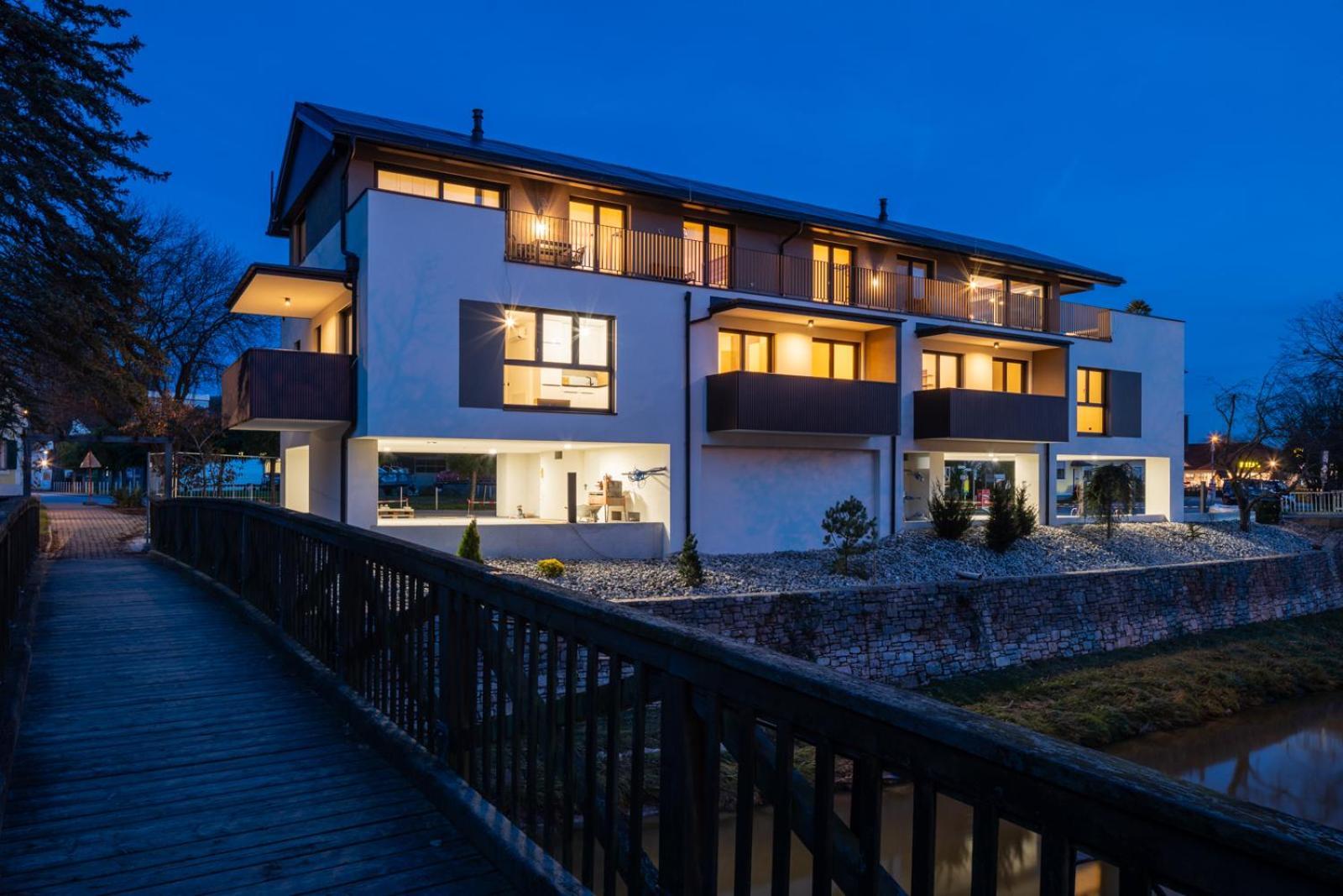 Rivervista Apartments By Mi_Vida Bad Waltersdorf Exterior photo
